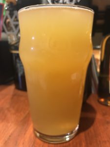 秋田あくらビール(視界良香)