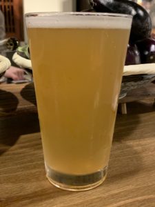 梅錦ビール(伊予柑ヴァイツェン)