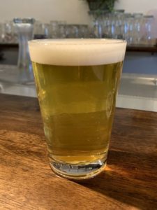 山梨 Touchdown Beer Pils69 ピルスロック を樽で飲みました クラフトビールのことならビアナビ