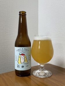 箕面ビール(彩田一/グレープフルーツVer.)_ボトル02